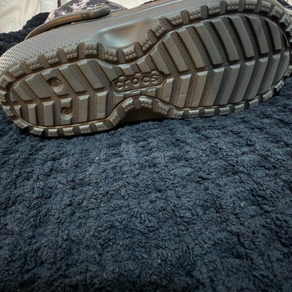 Crocs Classic Lined Neo Puff Tie Dye Boot (Black) - Picture 6 of 6